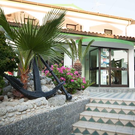 Hotel Marinella Капо Ватикано Екстериор снимка