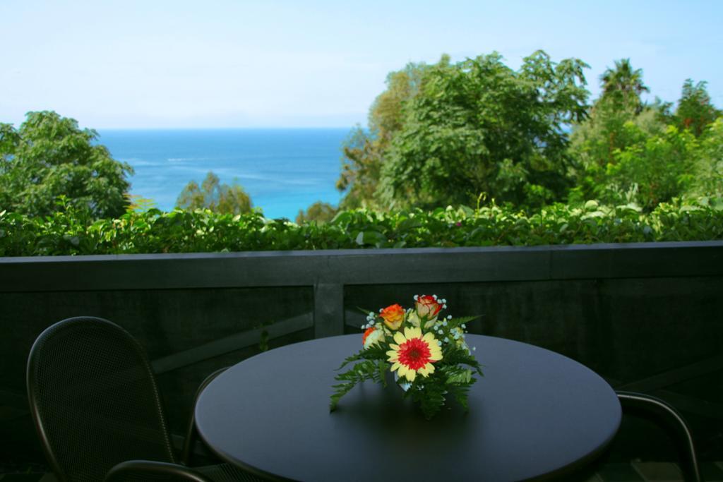 Hotel Marinella Капо Ватикано Екстериор снимка