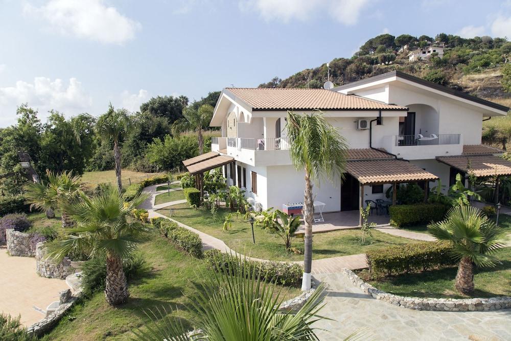Hotel Marinella Капо Ватикано Екстериор снимка
